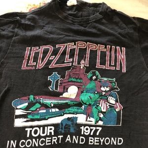 Led Zeppelin 1977 concert t-shirt